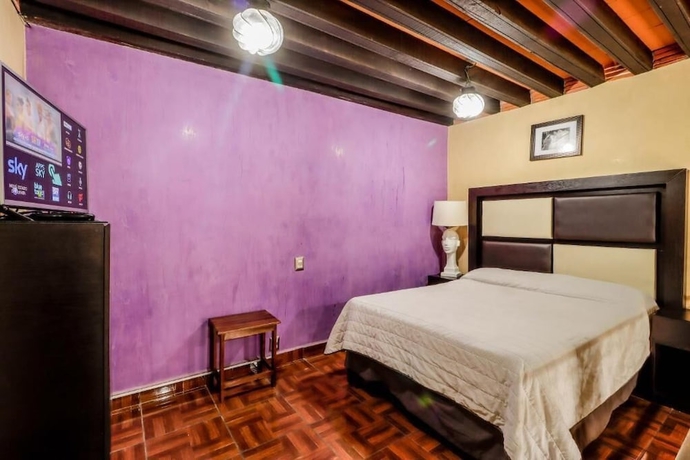 Imagen de la habitación del Hotel La Siesta del Fauno. Foto 8