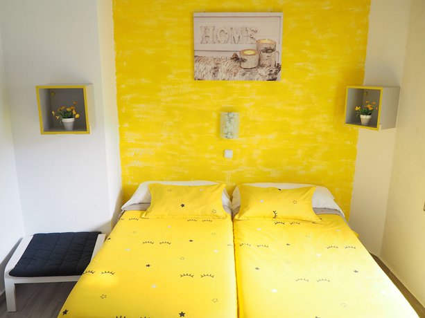 Imagen de la habitación del Hotel La Siezzzta. Foto 5