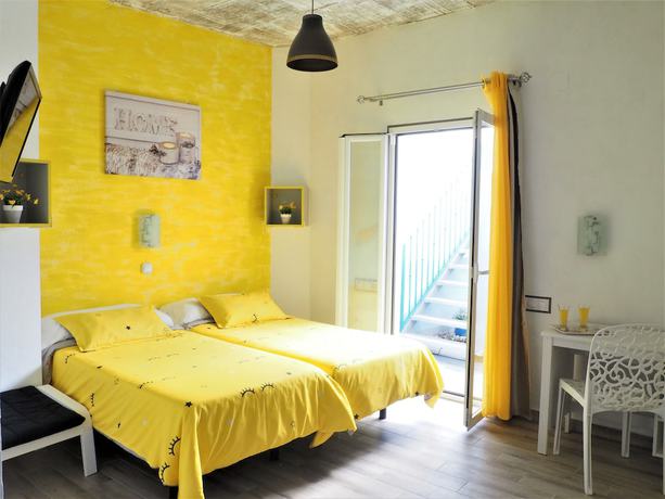 Imagen de la habitación del Hotel La Siezzzta. Foto 7