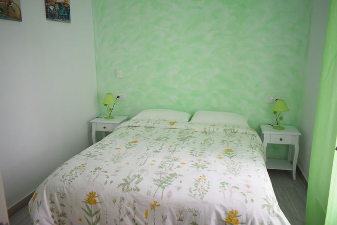 Imagen de la habitación del Hotel La Siezzzta. Foto 15