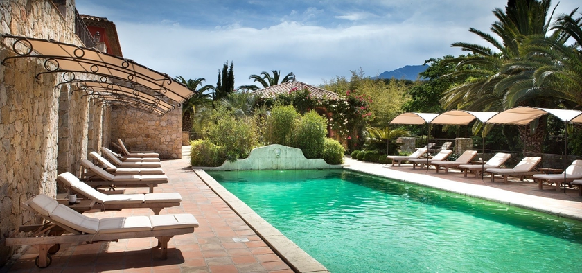 Imagen de la piscina del Hotel La Signoria. Foto 16