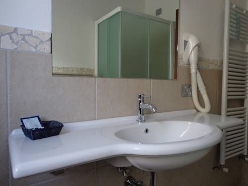 Imagen de la habitación del Hotel La Sirenetta, Tortoreto Lido. Foto 15