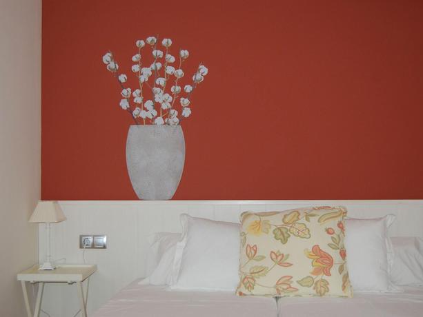 Imagen de la habitación del Hotel La Siuranella. Foto 10