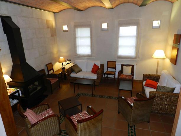 Imagen de los interiores del Hotel La Siuranella. Foto 16