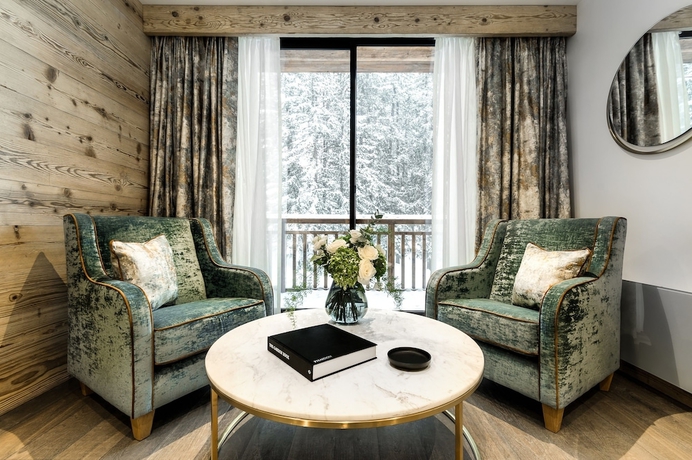 Imagen de la habitación del Hotel La Sivoliere. Foto 10