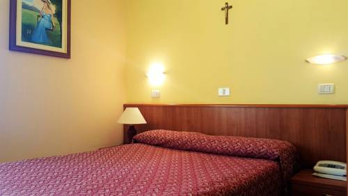 Imagen de la habitación del Hotel La Solaria. Foto 5