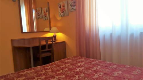 Imagen de la habitación del Hotel La Solaria. Foto 6