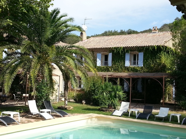 Imagen de la piscina del Hotel La Sommellerie. Foto 15