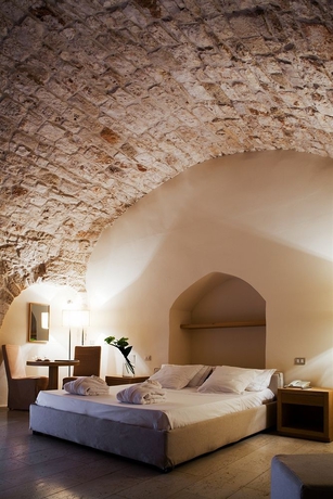 Imagen de la habitación del Hotel La Sommit&agrave; Relais and Chateaux. Foto 7