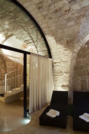Imagen de los interiores del Hotel La Sommit&agrave; Relais and Chateaux. Foto 12