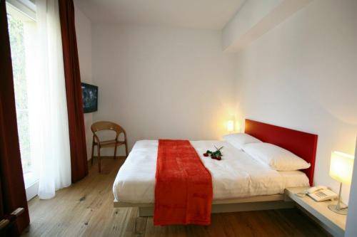 Imagen de la habitación del Hotel La Sosta, Cisano Bergamasco. Foto 5