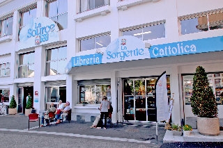 Imagen del bar/restaurante del Hotel La Source. Foto 2