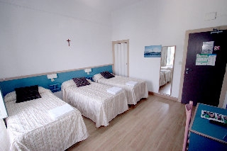 Imagen de los exteriores del Hotel La Source. Foto 7