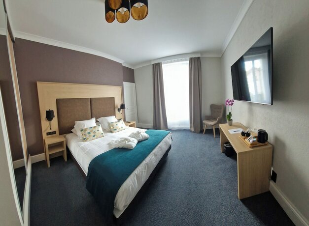 Imagen general del Hotel La Souveraine. Foto 10