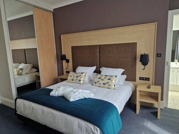 Imagen de la habitación del Hotel La Souveraine. Foto 20