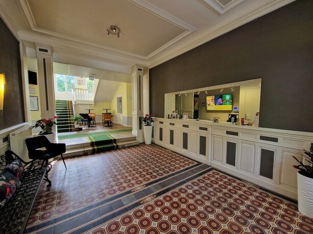 Imagen general del Hotel La Souveraine. Foto 13