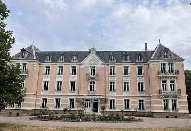 Imagen general del Hotel La Souveraine. Foto 14