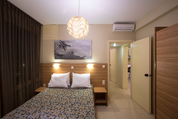 Imagen de la habitación del Hotel La Stella Suites. Foto 6