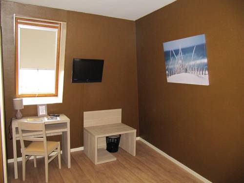 Imagen de la habitación del Hotel La Sterne. Foto 6