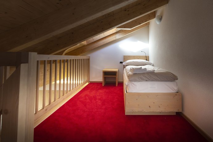Imagen de la habitación del Hotel La Suisse, Livigno. Foto 10