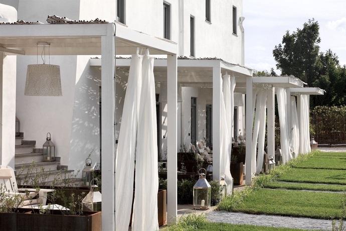 Imagen de los exteriores del Hotel La Suite Boutique, Procida. Foto 14