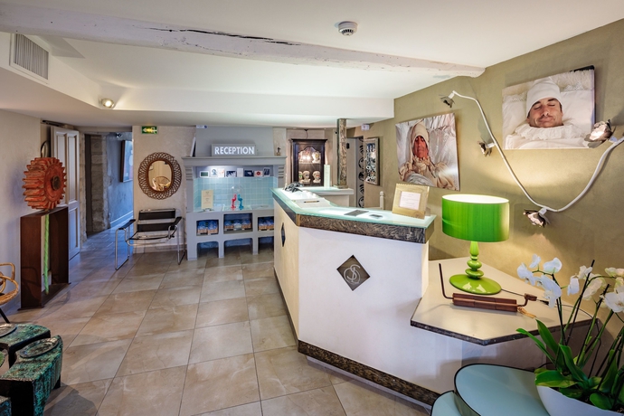 Imagen de los interiores del Hotel La Suite. Foto 17