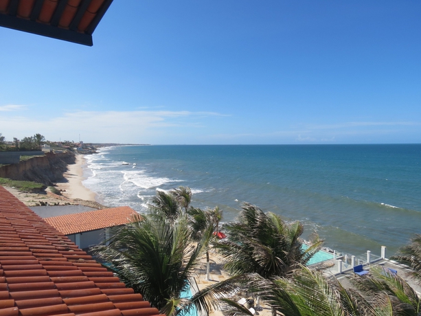 Imagen de los exteriores del Hotel La Suite Praia. Foto 11