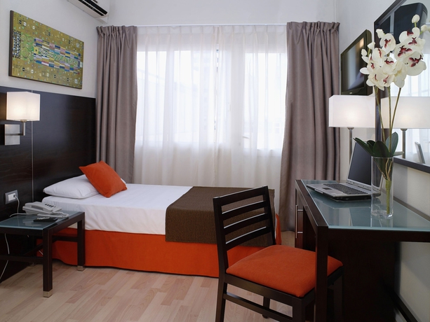 Imagen de la habitación del Hotel La Suite, Santa Cruz de Tenerife. Foto 7