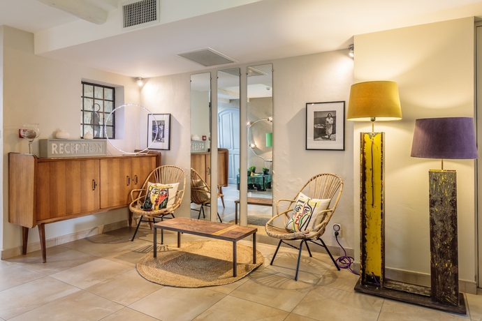 Imagen de los interiores del Hotel La Suite, Villeneuve Les Avignon. Foto 18