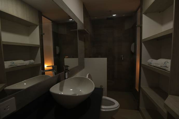Imagen de la habitación del Hotel La Sultana. Foto 8