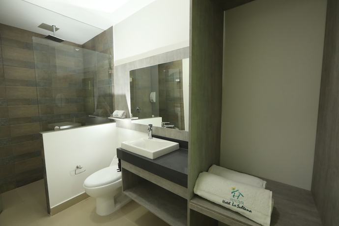 Imagen de la habitación del Hotel La Sultana. Foto 11