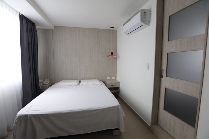 Imagen de la habitación del Hotel La Sultana. Foto 12