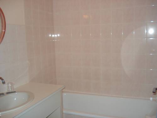 Imagen de la habitación del Hotel La Table De Jeanne. Foto 4