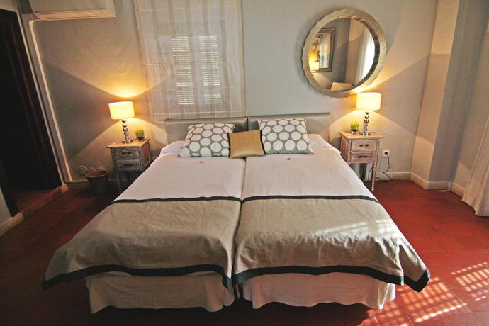 Imagen general del Hotel La Tartana. Foto 11