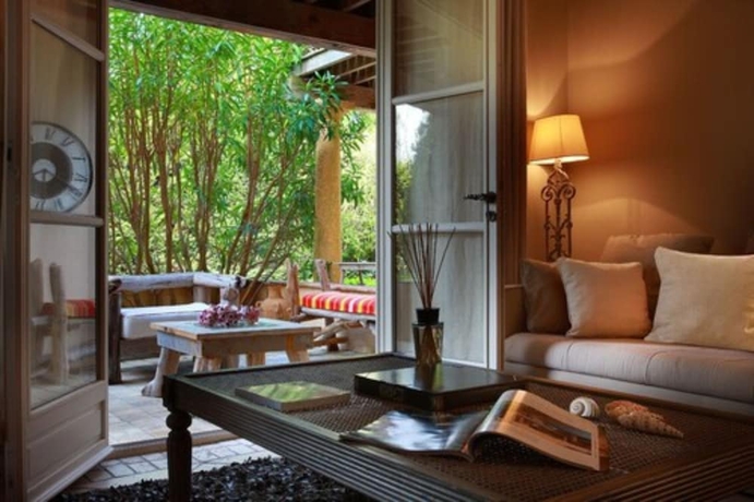 Imagen de la habitación del Hotel La Tartane Saint -tropez. Foto 11