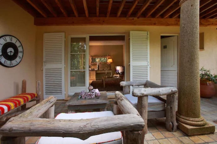 Imagen de la habitación del Hotel La Tartane Saint -tropez. Foto 13