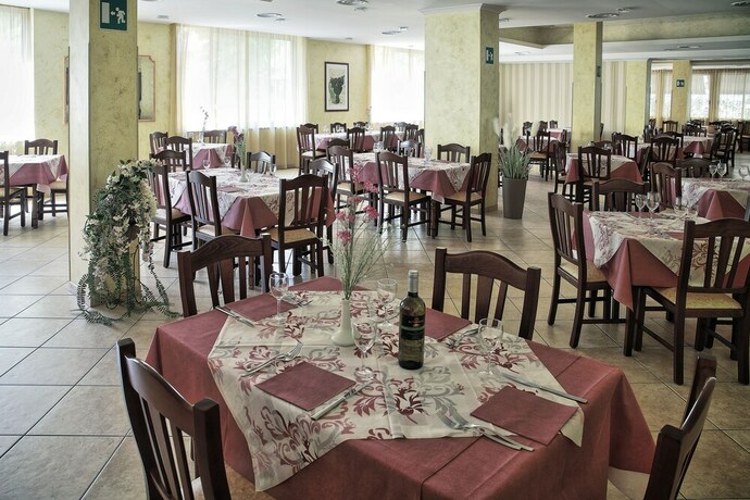 Imagen general del Hotel La Tartaruga, Roseto Degli Abruzzi. Foto 6