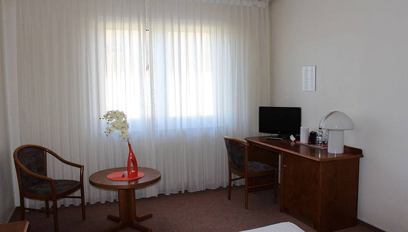 Imagen de la habitación del Hotel La Taverna. Foto 11
