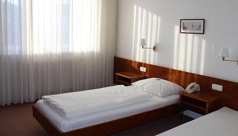 Imagen de la habitación del Hotel La Taverna. Foto 13