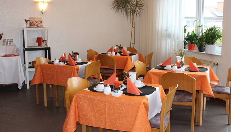 Imagen del bar/restaurante del Hotel La Taverna. Foto 6