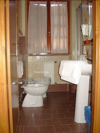 Imagen de la habitación del Hotel La Tavernetta Dei Ronchi. Foto 5