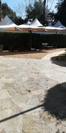 Imagen de los exteriores del Hotel La Tavernetta Dei Ronchi. Foto 16