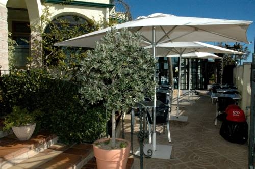 Imagen general del Hotel La Tenalla de la Plana. Foto 2