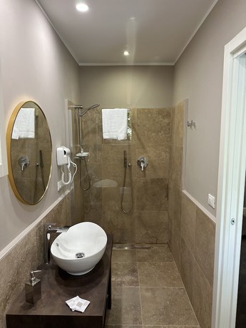 Imagen de la habitación del Hotel La Tenuta di Rocca Bruna Country Resort. Foto 6