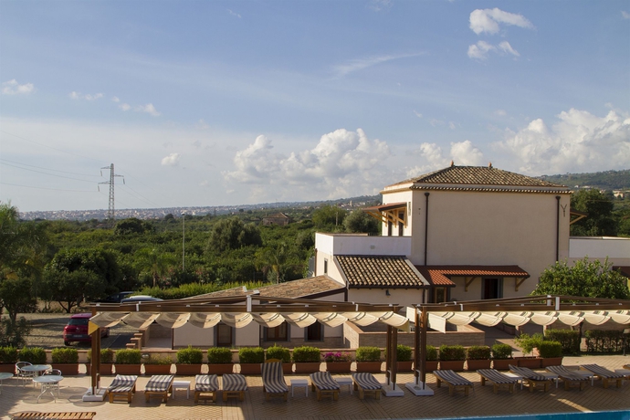 Imagen de la piscina del Hotel La Terra Dei Sogni Country. Foto 10