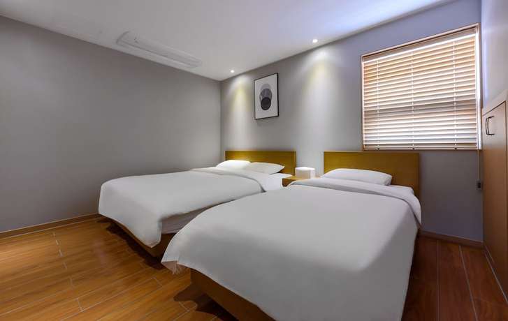 Imagen de la habitación del Hotel La Terrace Club Hotel and Villa. Foto 14