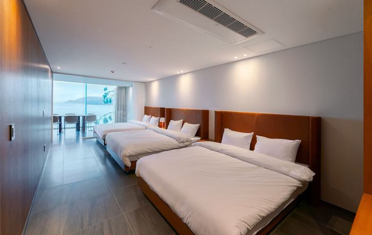 Imagen de la habitación del Hotel La Terrace Club Hotel and Villa. Foto 18