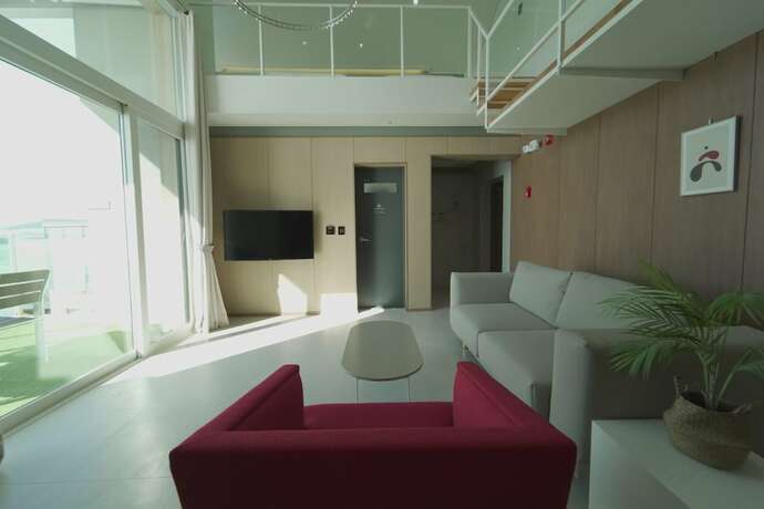 Imagen de la habitación del Hotel La Terrace Resort. Foto 15
