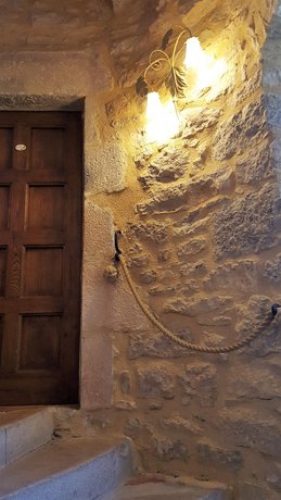 Imagen de la habitación del Hotel La Terrasse, Meyronne. Foto 2