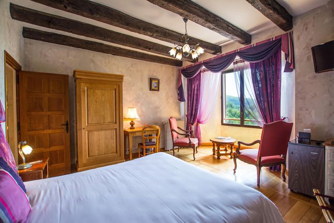 Imagen de la habitación del Hotel La Terrasse, Meyronne. Foto 5